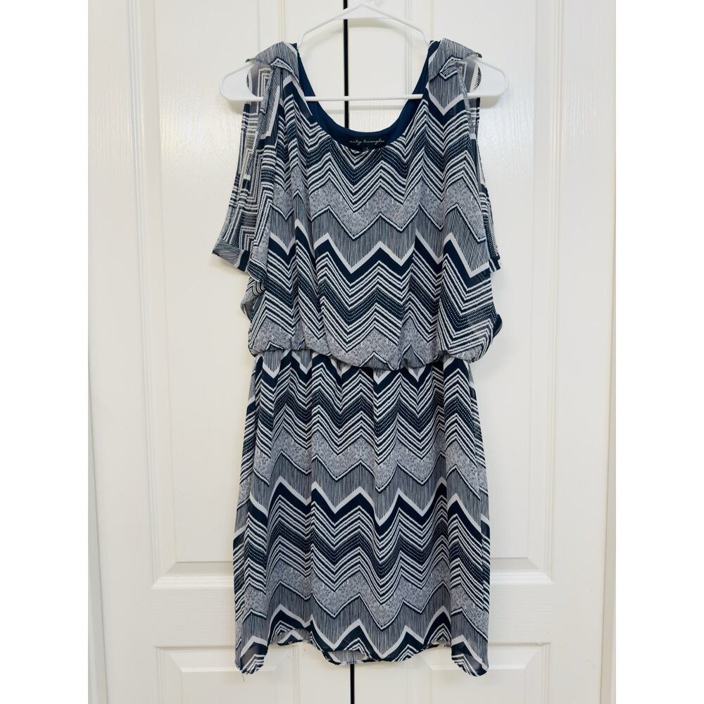 City Triangles Mini Dress Navy and White Size Chevron Print Large